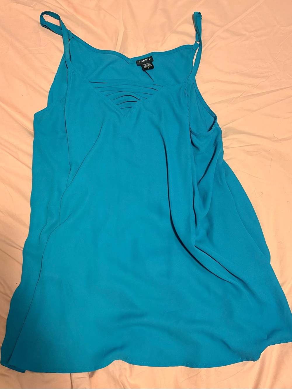 torrid turquoise strappy camisole with slashed front detail
